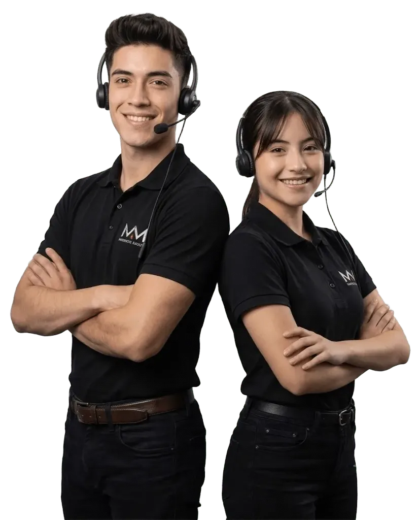 Equipo de asesores comerciales de M&M Contact Center